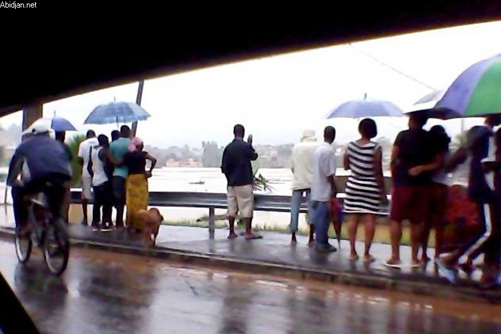 Burkina-Faso : la Croix-Rouge vient en aide à plus de 5 000 victimes des inondations